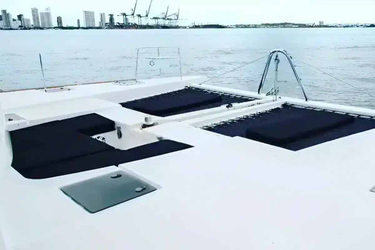 Catamarán Powercat Sea Warriors - Image 17